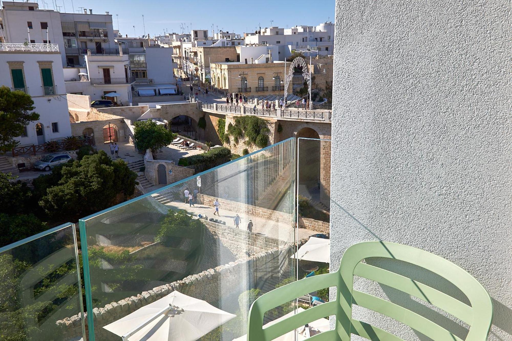 Hotel White Coast Polignano a Mare Exterior foto